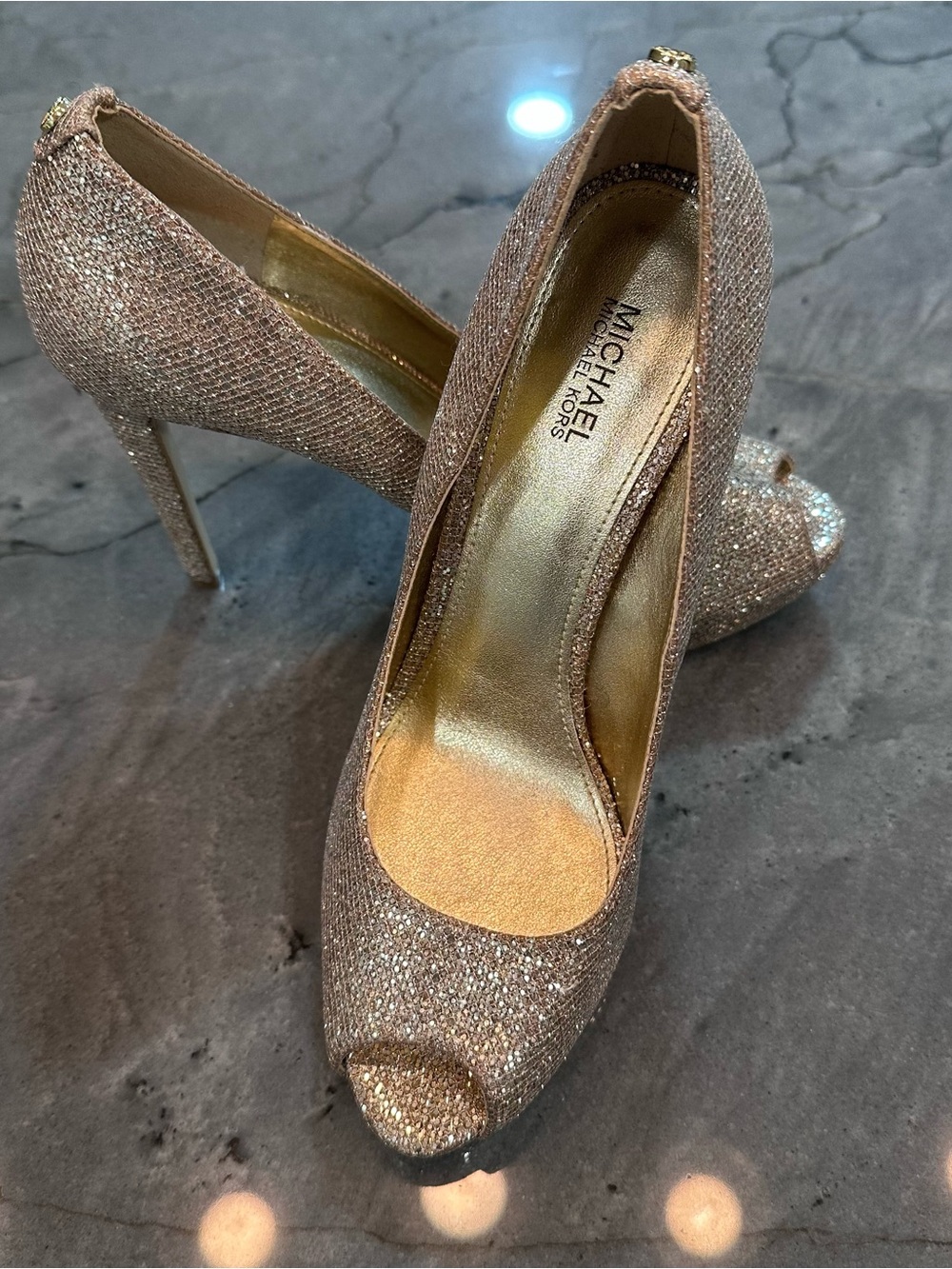 MICHAEL Michael Kors rose gold glitter peep-toe pumps Size 8